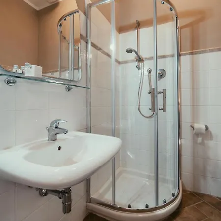 Poggio Il Castellare Farm stay